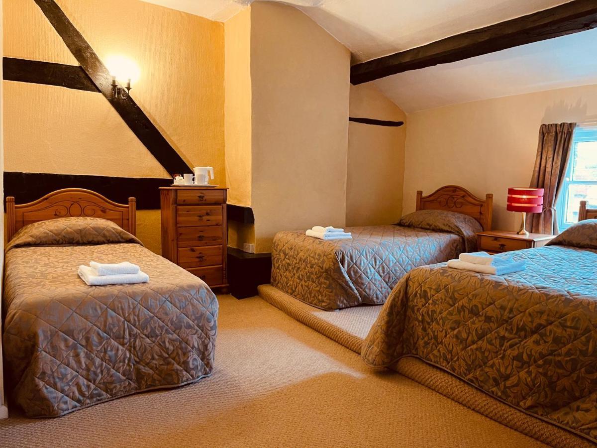 Cain Valley Hotel Llanfyllin Extérieur photo