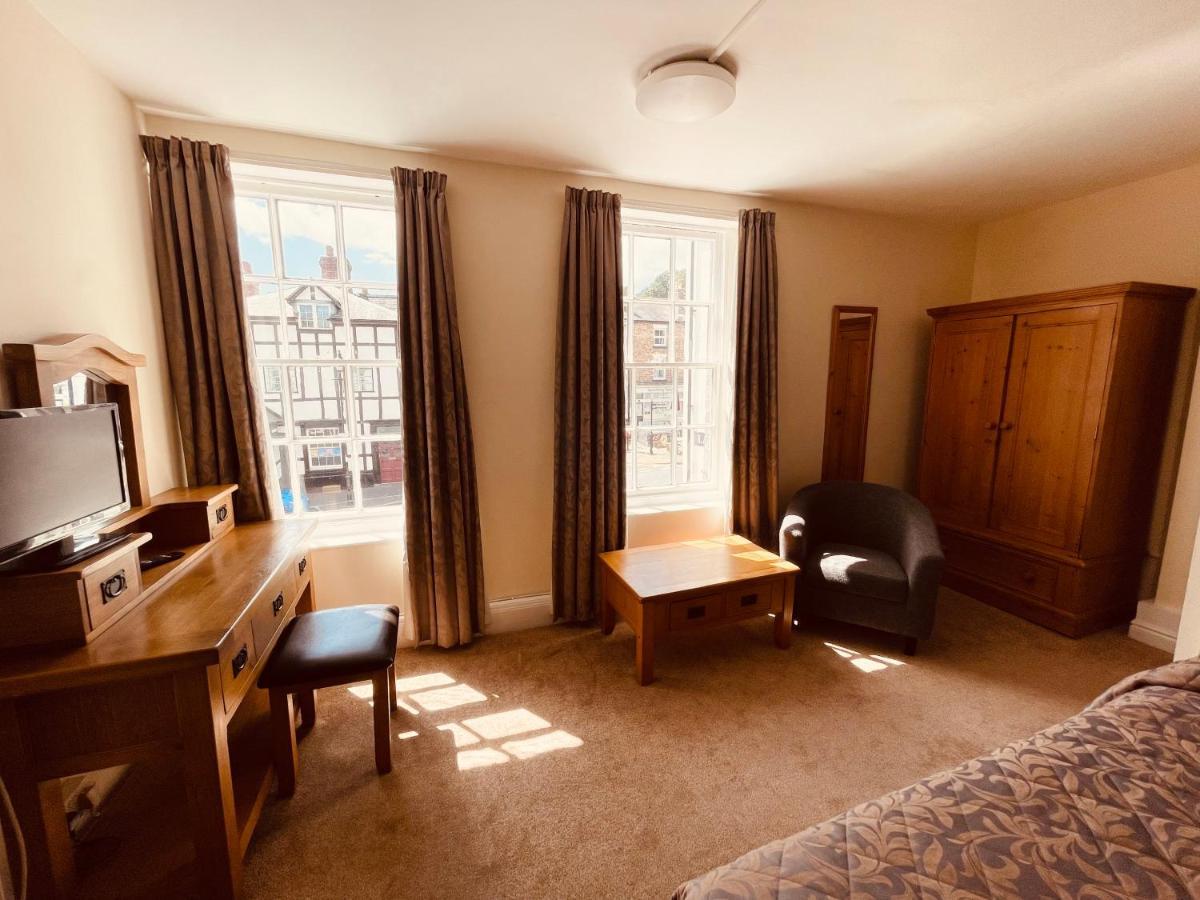 Cain Valley Hotel Llanfyllin Extérieur photo