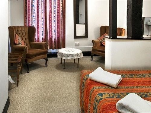 Cain Valley Hotel Llanfyllin Extérieur photo